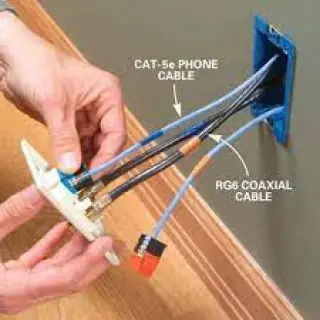 TECNICO INSTALADOR DE CABLES