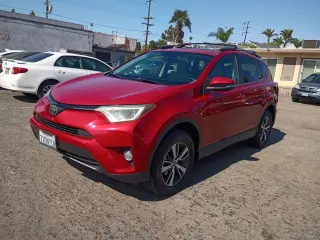 2017 TOYOTA RAV4 XLE