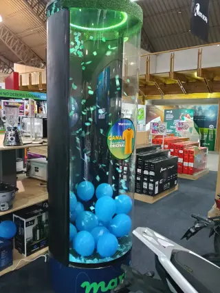 ALQUILER CABINA DE AIRE, EQUIPO PARA SORTEOS QUITO  ECUADOR PARA EVENTOS