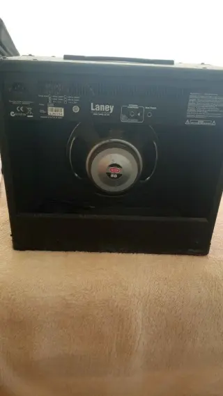 Amplificador de guitarra Laney LX65R