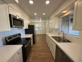 Beautiful 3-Bedroom, 2-Bathroom Home for Rent!