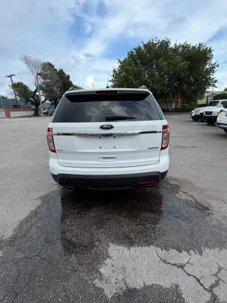 🚘 Explorer 2014/ 💲5,100 Cash/ 🧾 Título limpio