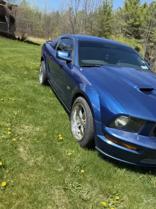 2007 Ford Mustang GT Coupe - 4.6L V8 Power and Style
