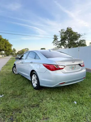 🚘 Sonata 2014/ 💲2.700 CASH/ 📄 Título limpio