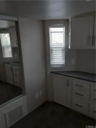 Vallejo CA ofrece un amplio apartamento de un dormitorio y un baño espacioso