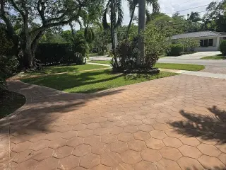 1,686 sqft ready for immediate move in.