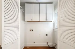 Stylish Apartment in Great Location