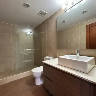 Apartamento en Venta en zona 16