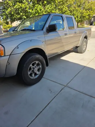 Nissan frontier 2004