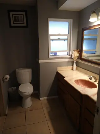 Room for rent in Chino