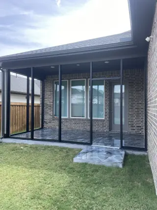 GM Showerdoor