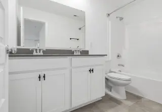 4 Beds  2.5 Baths  2,006 sqft 11464 Basalt Dr