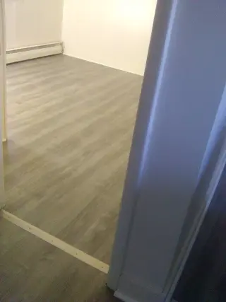 4 bedroom apartment for rent available now