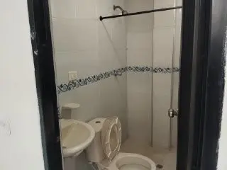 ARRIENDO APARTAMENTO TERCER PISO $800.000