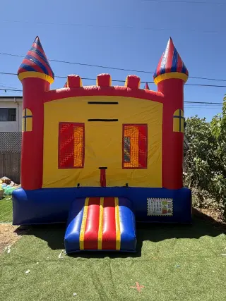 Rentas de sillas, mesas , tarpas,jumpers y baños portátil