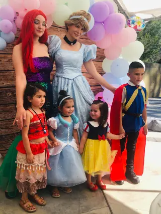 Princesas y súper héroes para fiestas infantiles