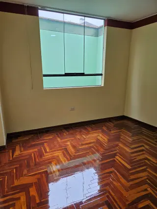 🏡 DEPARTAMENTO EN ALQUILER – S/ 1,800  Por Salamaca Lima