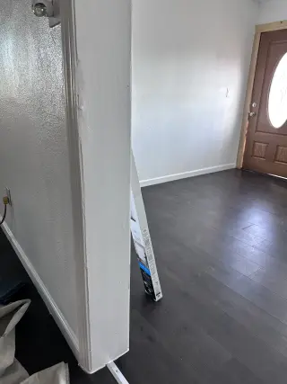 Rento casa de 3 recámaras un baño
