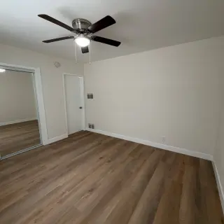 Amplio apartamento de una habitación en el distrito de Westlake