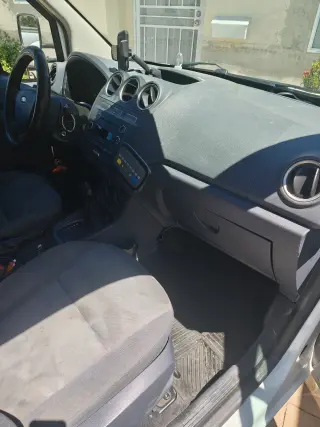 FORD TRANSIT CONNECT 3013