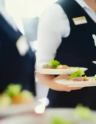Servicios de Meser@s Elegantes para Eventos