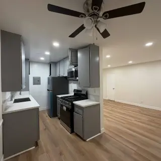 Amplio apartamento de una habitación en el distrito de Westlake