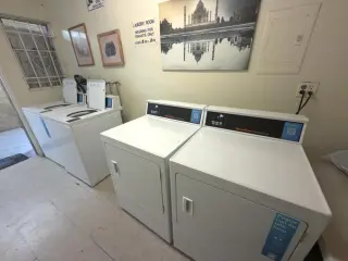 Charming 2 Bedroom 1 Bath In Norwalk