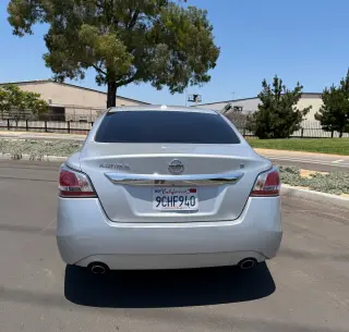 Nissan 2015