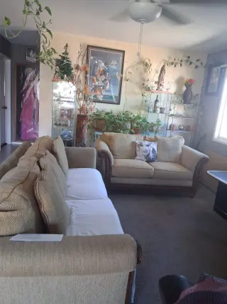 Rento Sala  $300 Anaheim