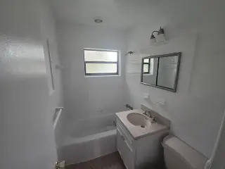 Great East of US1 3/2 home in South Miami