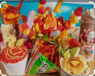 SE SOLICITA ATENDIENTE PARA PALETERÍA Y NEVERÍA MICHOACANA