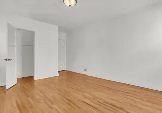 2 Bedroom Apt in Riverside