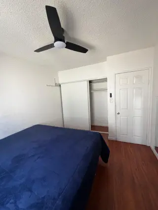 Se renta cuarto Grande