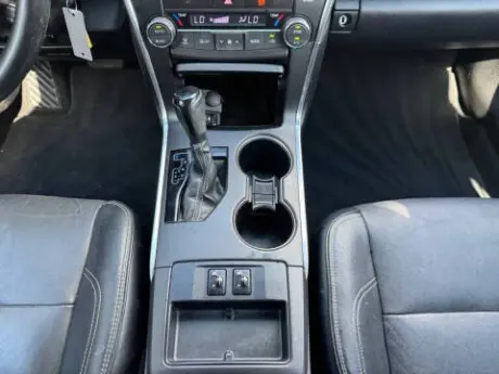 Toyota Camry 2016