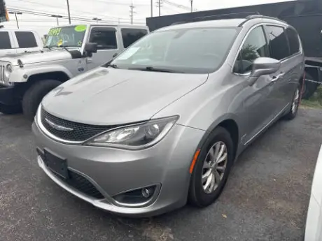 Chrysler Pacifica 2017