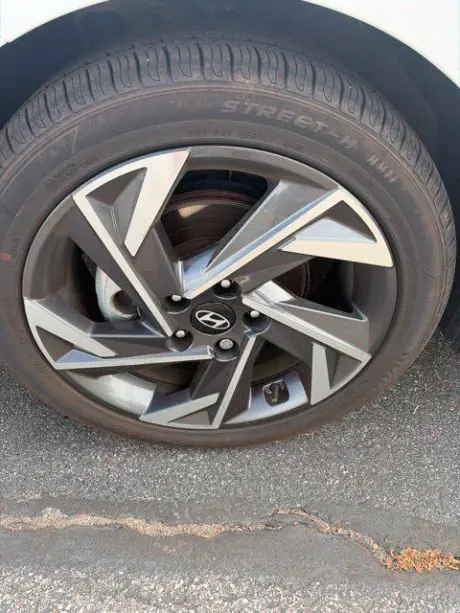 Hyundai ELANTRA 2024 Limited 4dr Sedán