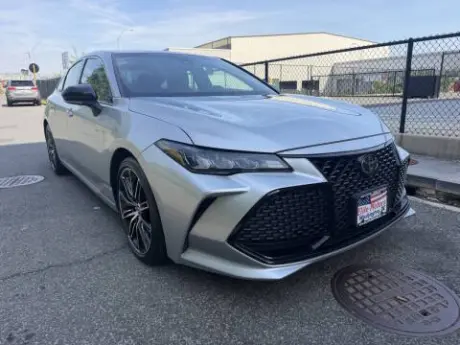 Toyota Avalon 2019