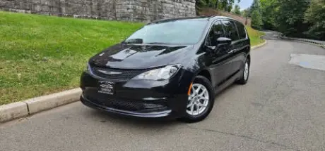 2022 Chrysler Voyager