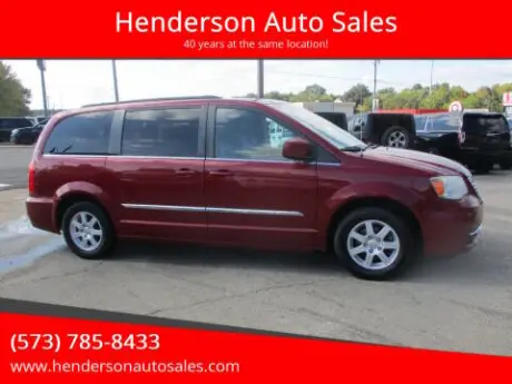 Chrysler Town and Country 2012