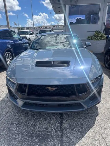 Ford Mustang 2024 GT Premium 2d Fastback