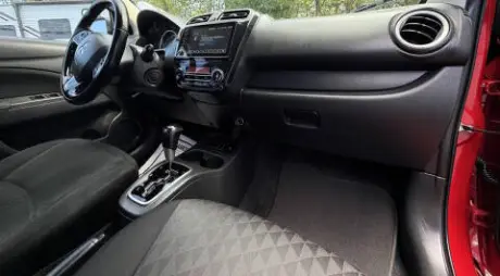 Mitsubishi Mirage G4 del año 2024