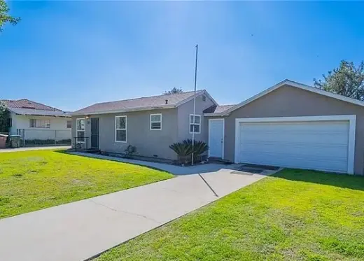Your dream house awaits you..