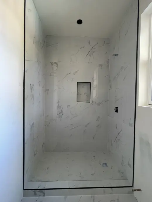 Hacemos instalaciones de cerámica y tile
