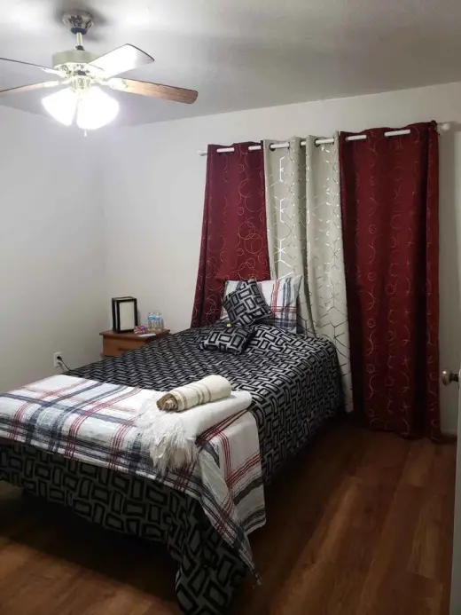 🏡 ¡HABITACIÓN FULL AMUEBLADA EN RENTA con TV– HOUSTON 77035! 🏡