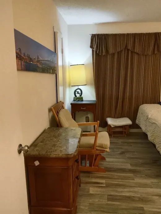 Rento habitación amoblada en Orlando