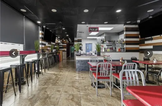 **RESTAURANTE DE MARISCOS EN VENTA – SAN BERNARDINO**