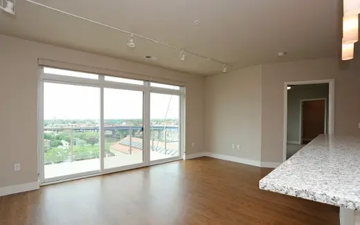 Beautiful 1Bedroom and 1bathroom available