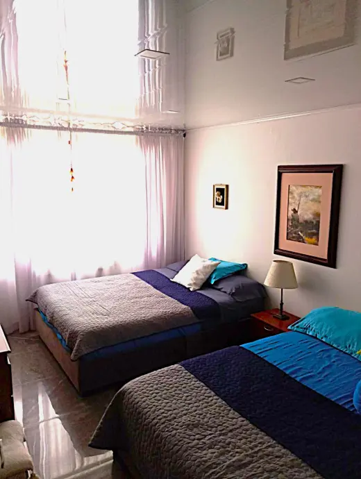 CENTRO DE BOGOTÁ HABITACIÓN AMOBLADA COMPARTIDA,BAÑO PRIVADO Ideal para turistas