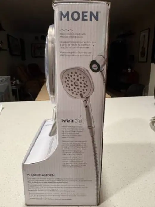 Detachable shower head