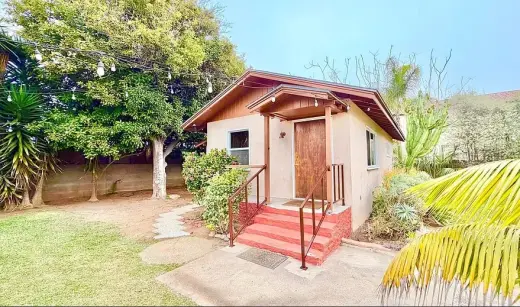Situated in a well-maintained duplex